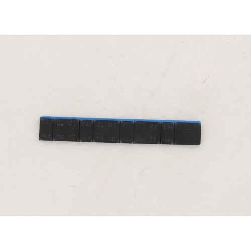 Masse équilibrage noire adhésive pour Roue / Plomb 4x5 + 4x10 grammes
