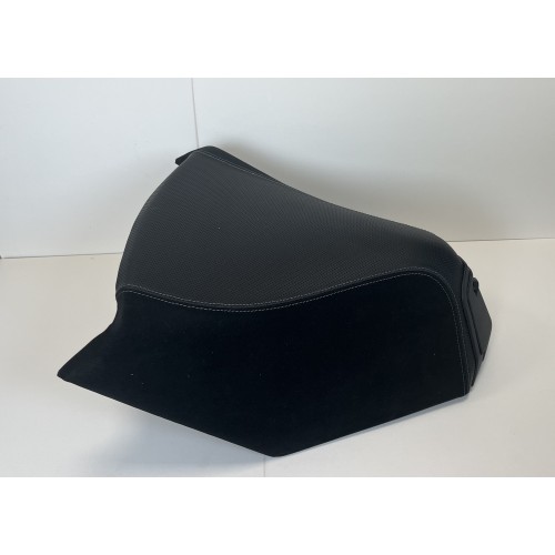 Selle pilote noire Peugeot Satelis