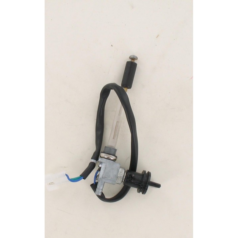 Robinet essence Peugeot Fox