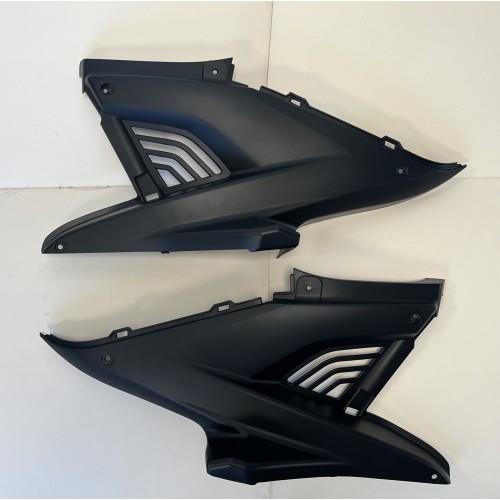 Carenages latéraux noir MBK Nitro Yamaha Aerox 2012